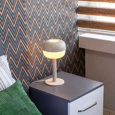 Modern Flat Across Hadrian Gate Daire *