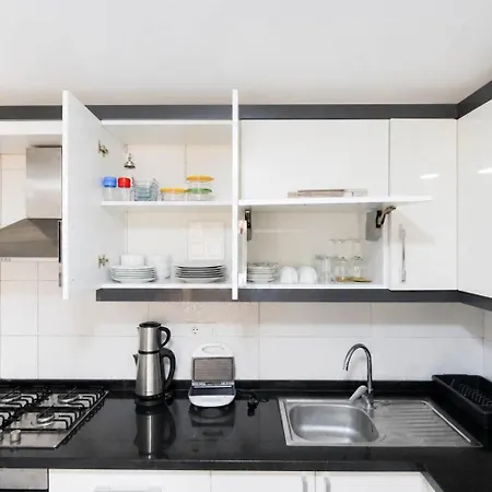 Hadrian Sol Modern 2br With View Opposite Old Town & Hadrian Gate Apartment Antalya