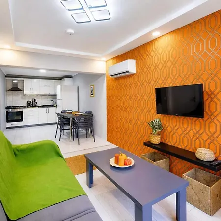 Apartment Hadrian Sol Modern 2br With View Opposite Old Town & Hadrian Gate Antalya