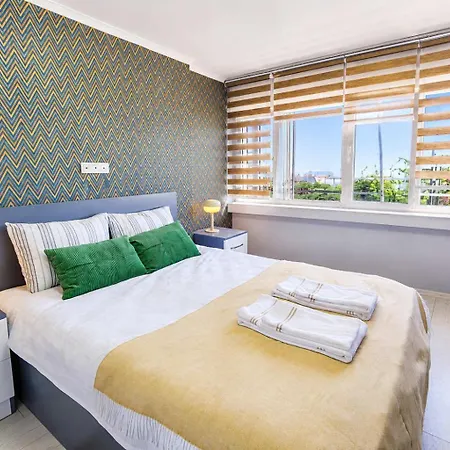 Hadrian Sol Modern 2br With View Opposite Old Town & Hadrian Gate