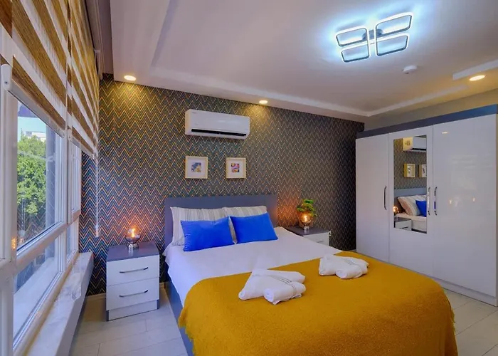 Апартаменты Hadrian Sol Modern 2br View Opposite Old Town Hadrian Gate