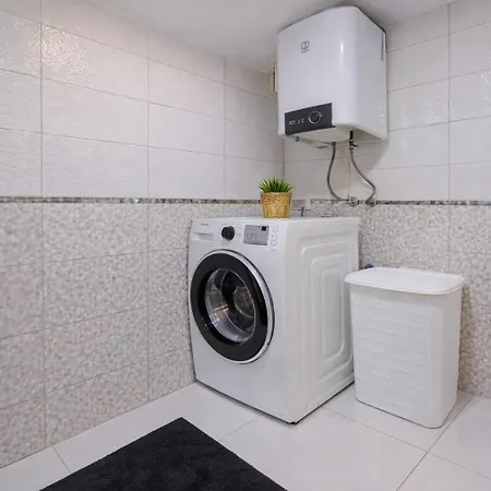 Hadrian Sol Modern 2br View Opposite Old Town Hadrian Gate Apartamento *