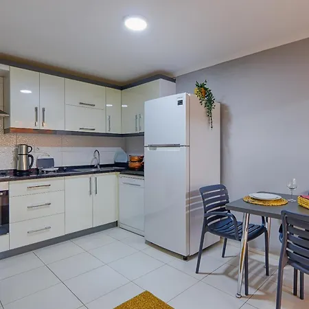 Hadrian Sol Modern 2Br Apartment With City View Opposite Old Town & Hadrian Gate * Antalya